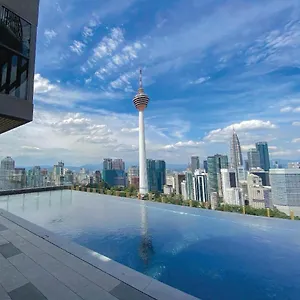 Ceylonz Infinity Pool By Bukit Bintang Апартаменты
